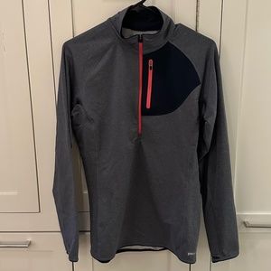 Grey Patagonia Size Medium Quarter Zip Base Layer